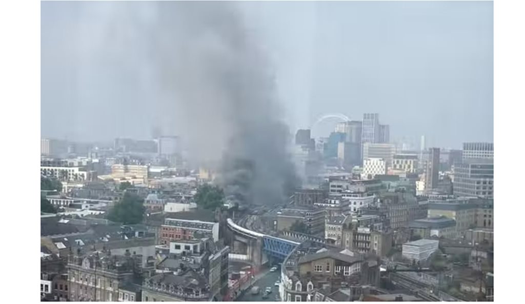 smoke over Southwark railway arches fire, London skyline